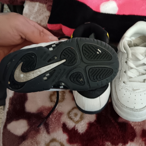 Baby /kid shoes made by Jordan size 7c all black Jordan Xl,4 \'s,nikes,air forces